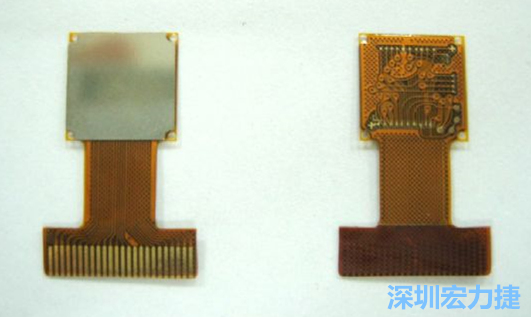 FPC可設(shè)計的電路復(fù)雜度與密度，比PCB遜色，但可適應(yīng)結(jié)構(gòu)的彈性結(jié)構(gòu)，成為電子產(chǎn)品設(shè)計重點。